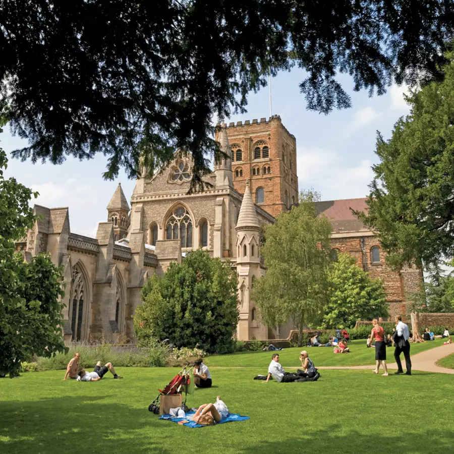 St Albans Cathedral 1000X1000